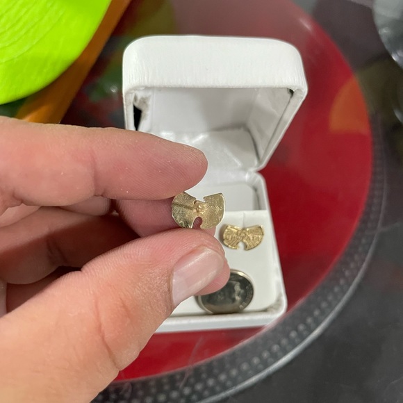 14K Wu Tang Ear rings. Wu wear. RZA. Gza. Method man. Ghost face killa. Raekwon - Picture 6 of 7